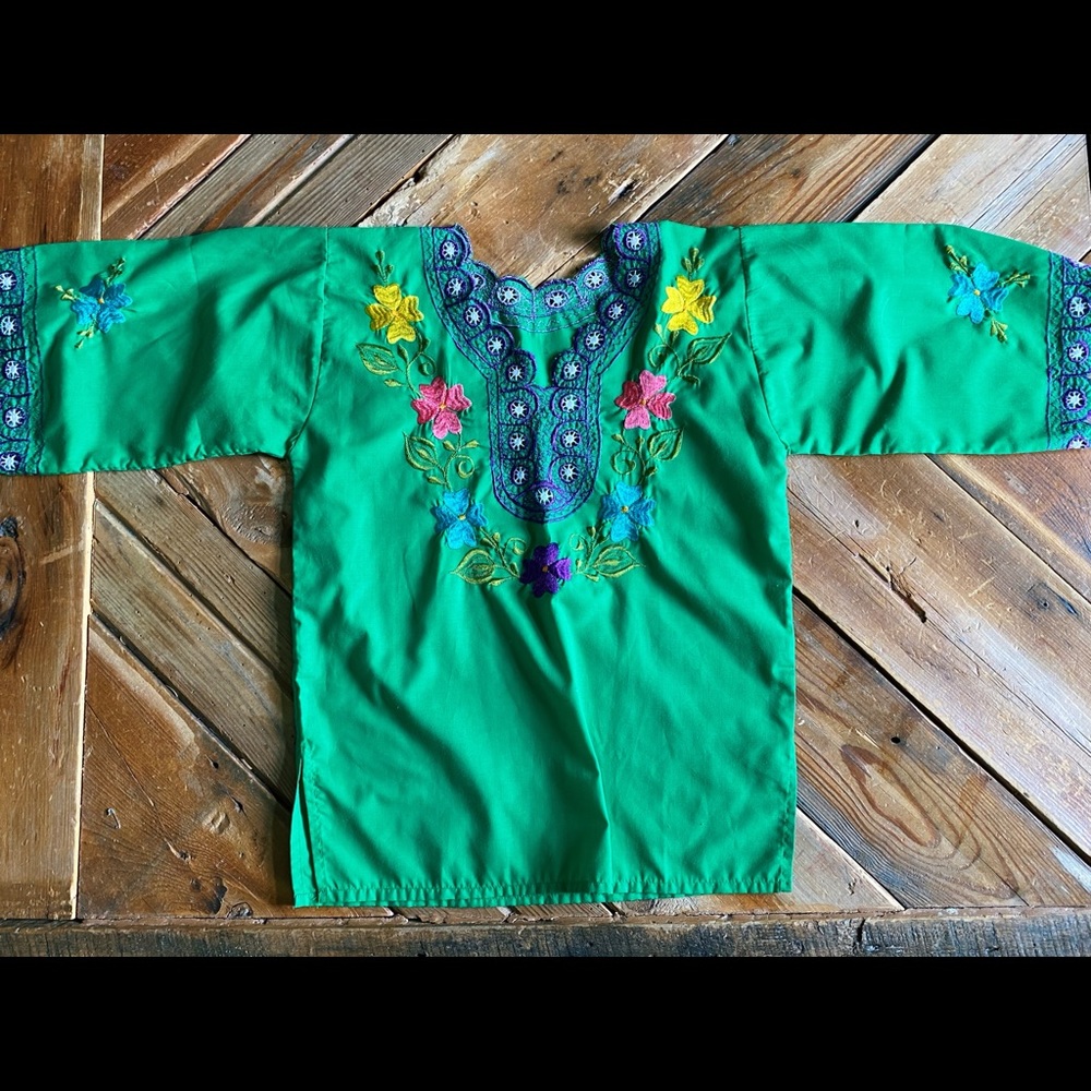 Vintage Boho Mexican Embroidered Top